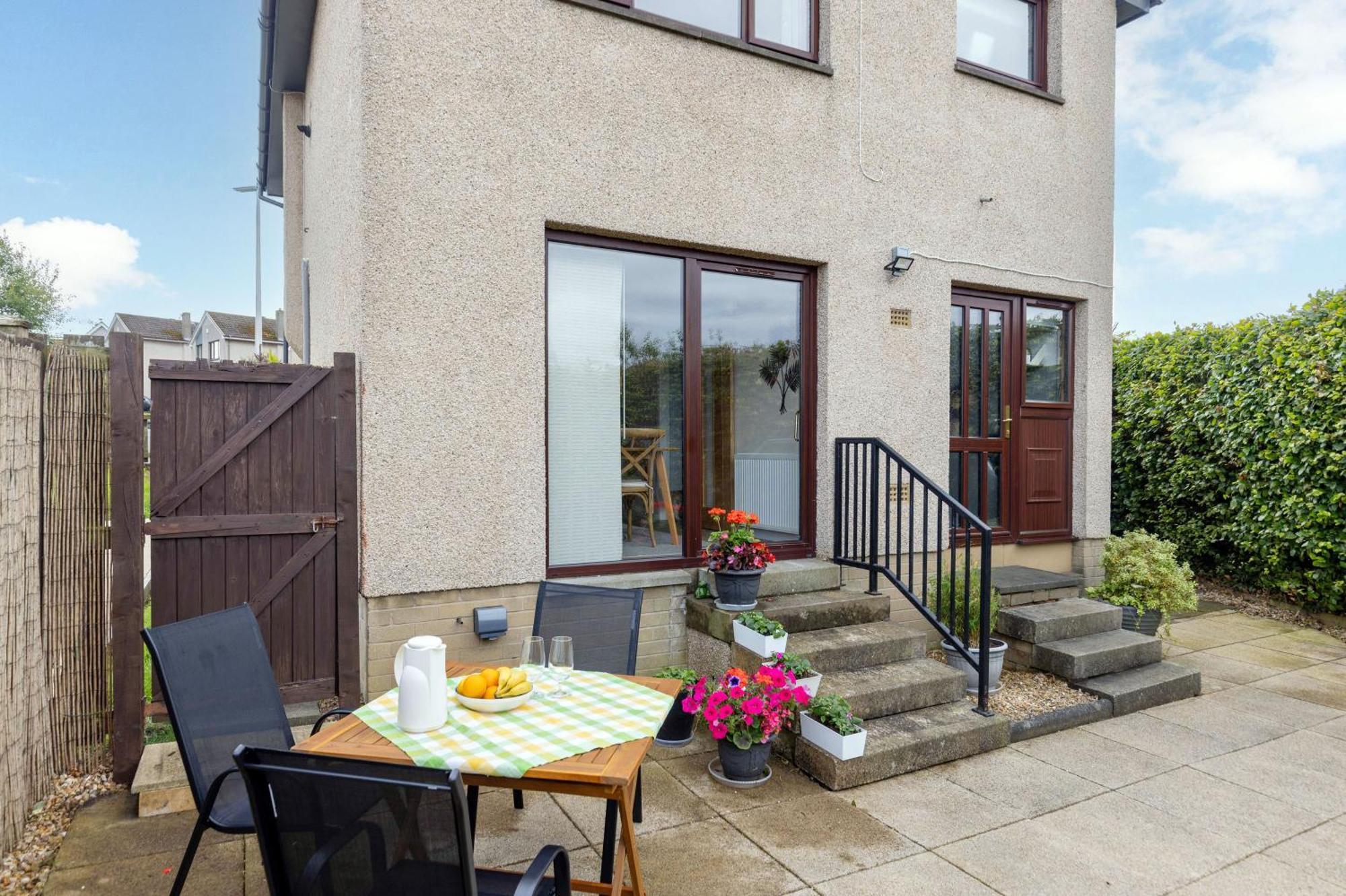 Family Home Inverkeithing Ideal For Edinburgh, Dunfermline & St Andrews 3 Bedrooms Esterno foto