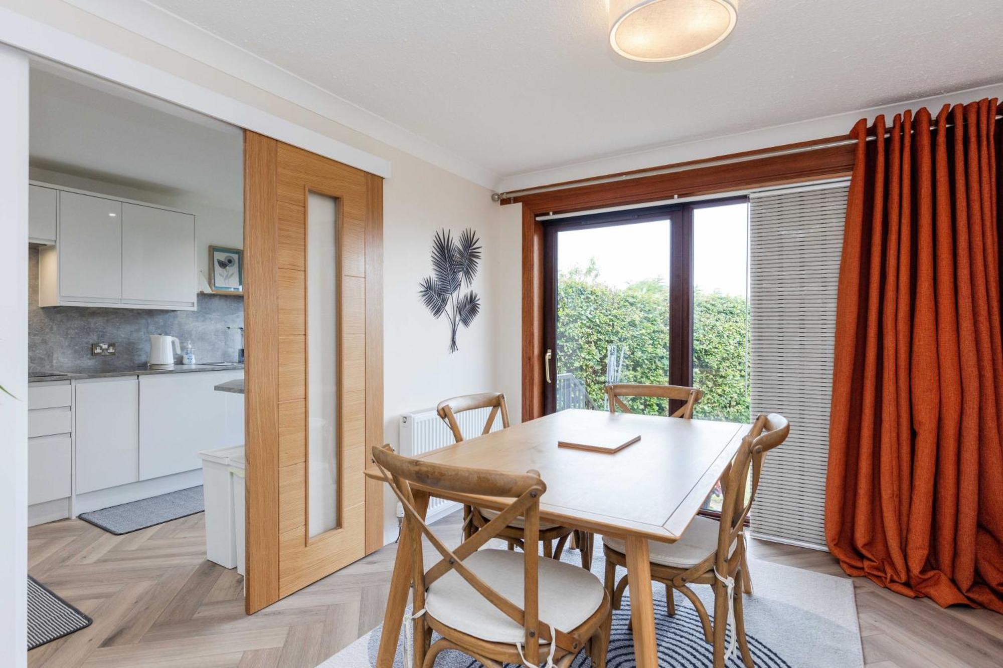 Family Home Inverkeithing Ideal For Edinburgh, Dunfermline & St Andrews 3 Bedrooms Esterno foto