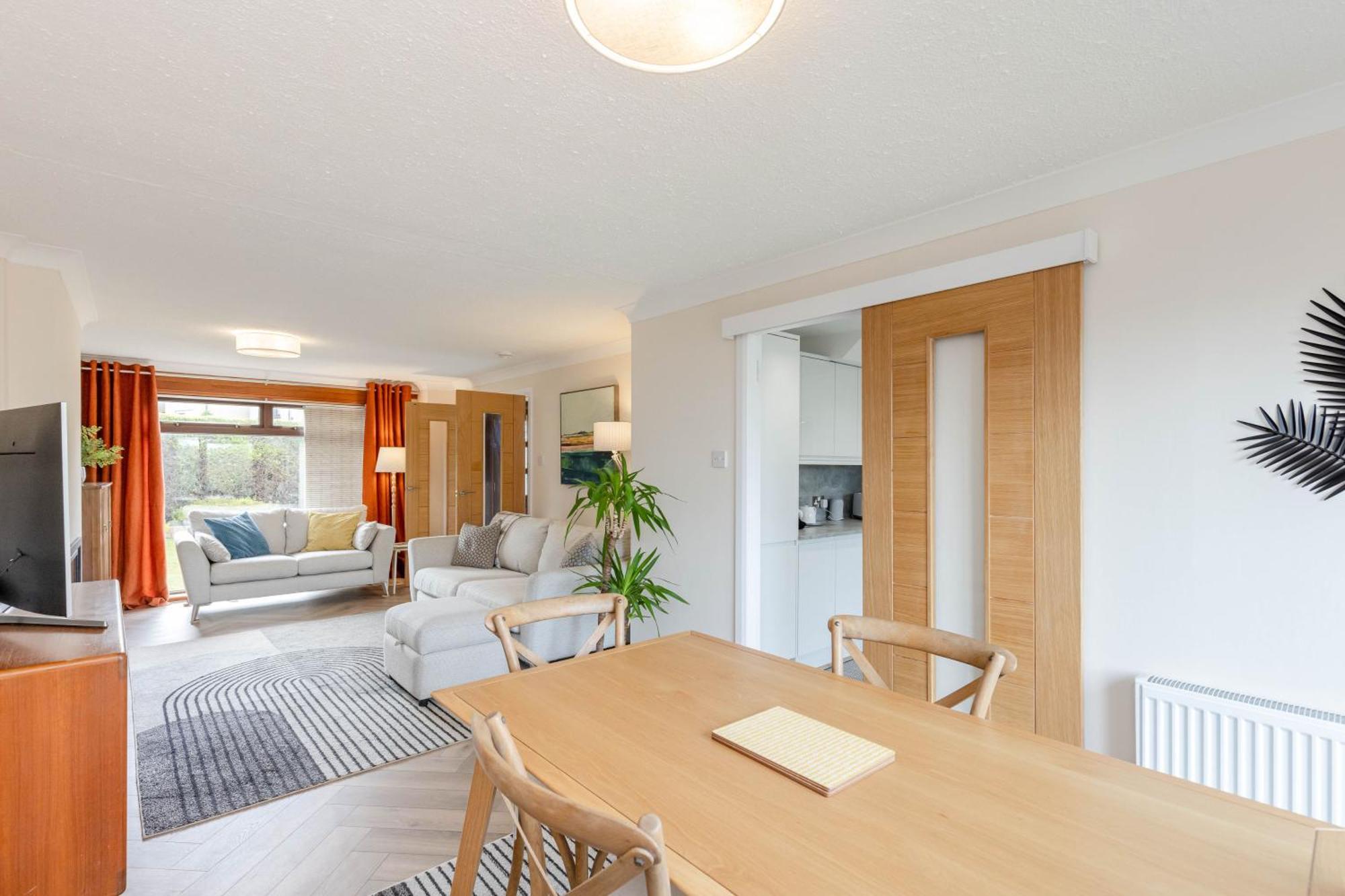 Family Home Inverkeithing Ideal For Edinburgh, Dunfermline & St Andrews 3 Bedrooms Esterno foto