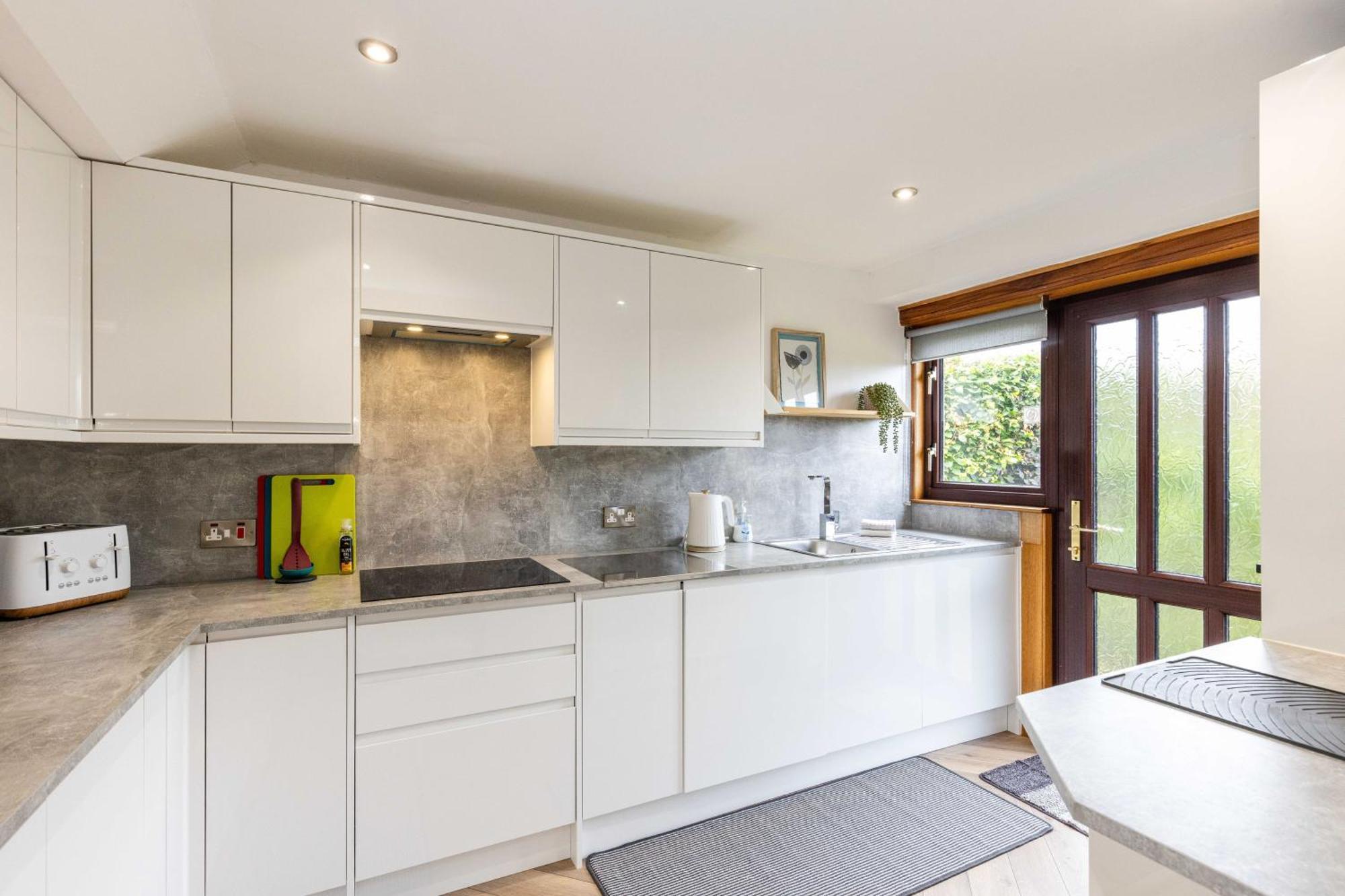 Family Home Inverkeithing Ideal For Edinburgh, Dunfermline & St Andrews 3 Bedrooms Esterno foto